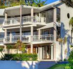 BEACHSIDE MANOR walk to the beach - Nambucca Heads Accommodation