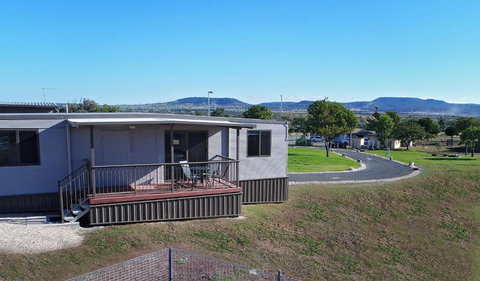 Lake Callide Retreat - Nambucca Heads Accommodation 1