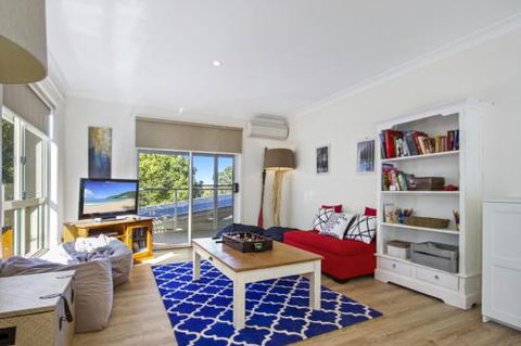 Clissold By Collers MOLLYMOOK - Nambucca Heads Accommodation 4