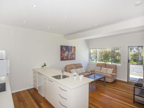HARBOUR BREEZE ULLADULLA - Nambucca Heads Accommodation 2
