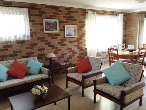 Seascape At Mollymook - Nambucca Heads Accommodation 1