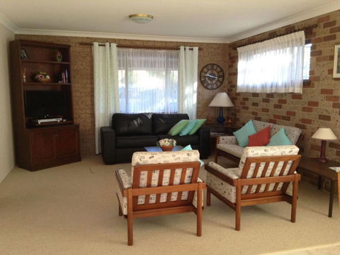 Seascape At Mollymook - Nambucca Heads Accommodation 3