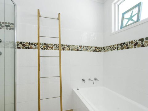 STICKS By THE SEA Sunset Strip 103 - Nambucca Heads Accommodation 5