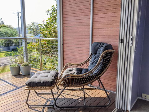 The Lake House Lake Conjola - Nambucca Heads Accommodation 1