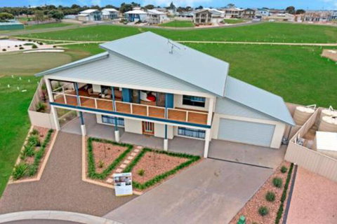 Gizmos Retreat - Nambucca Heads Accommodation 7