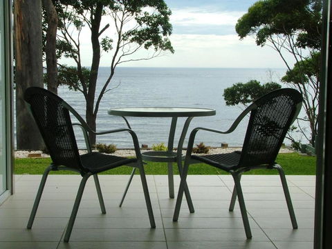 Mollymook Beach Waterfront - Nambucca Heads Accommodation 5