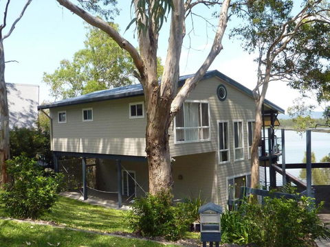 Green Point Lakehouse - Nambucca Heads Accommodation 3