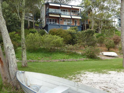 Green Point Lakehouse - Nambucca Heads Accommodation 2