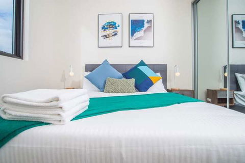 Refreshing 2bed2bath APT In Up&coming Liverpool - Nambucca Heads Accommodation 1