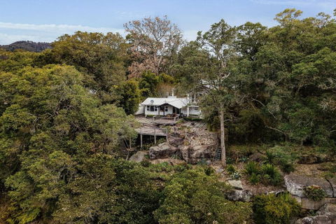 Equanimity Beautiful Character Filled House! - Nambucca Heads Accommodation 3