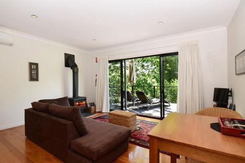 Cloudsong Chalet 4 Close To The Village Centre! - Nambucca Heads Accommodation 6