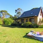 Sweet Gum Bend Delightful 2 Bedroom Cottage! - Nambucca Heads Accommodation 0