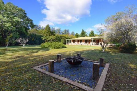 The Ambers Comfortable Family Getaway! - Nambucca Heads Accommodation 0