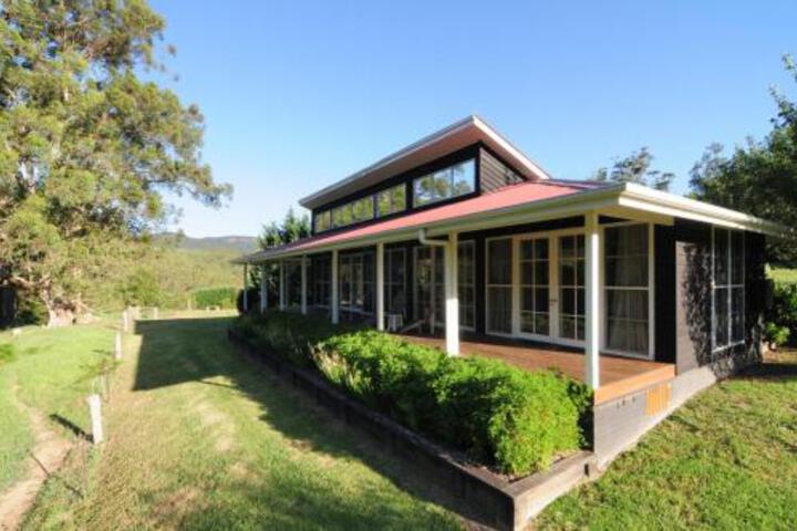 Carrington Falls NSW Nambucca Heads Accommodation