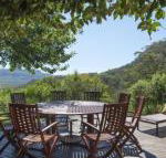 Taliesin Beautiful 4 bedroom home with amazing views - Nambucca Heads Accommodation