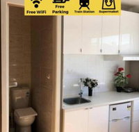 Travelers Affordable Studio Unit Beverly Hills - Nambucca Heads Accommodation