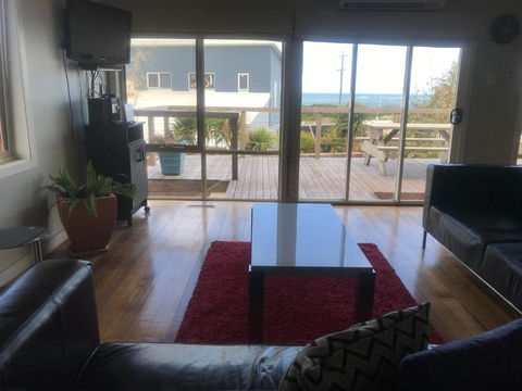 OCEAN VIEWS - Nambucca Heads Accommodation 2