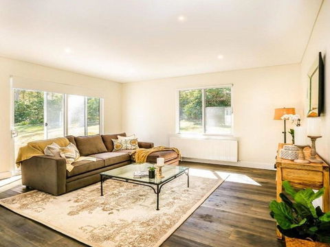 Amaroo Modern Luxurious & Chic - Nambucca Heads Accommodation 5