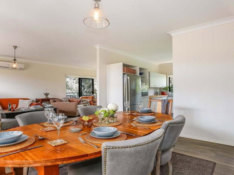 Bellara Your Home Among The Gum Trees! - Nambucca Heads Accommodation 2