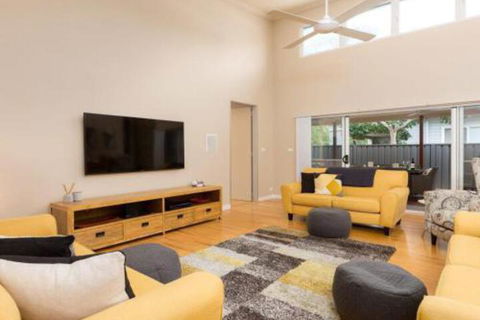 Callala Breeze Access To Indoor Community Pool - Nambucca Heads Accommodation 2