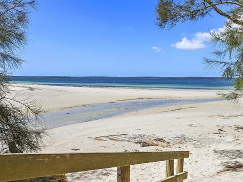 Derwent By The Sea Two Minute Walk To The Water - Nambucca Heads Accommodation 6