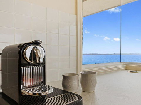 Horizon SPECIAL OFFER 3 FOR 2 - Nambucca Heads Accommodation 2