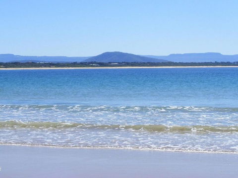Le Vista Panoramic Views Looking South - Nambucca Heads Accommodation 6