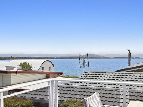 Penguin Cove Relax On The Beach - Nambucca Heads Accommodation 1