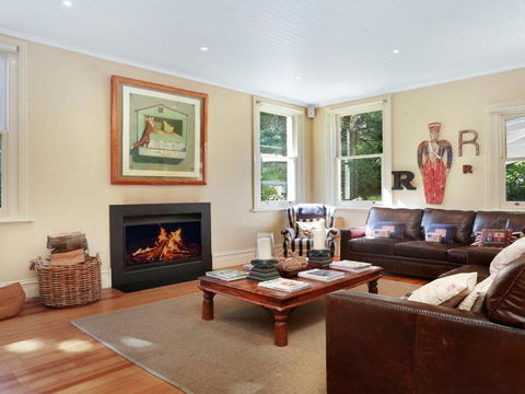 Redcourt Est 1904: Southern Highlands Elegance - Nambucca Heads Accommodation 4