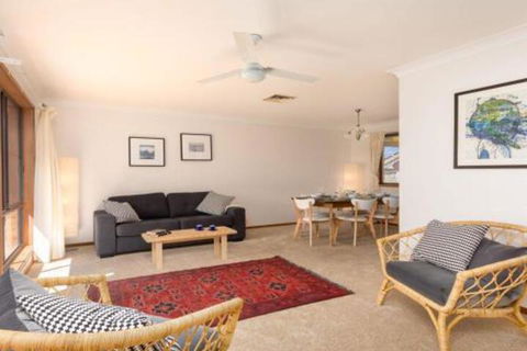 Rita Maes On The River Relax & Recharge - Nambucca Heads Accommodation 0