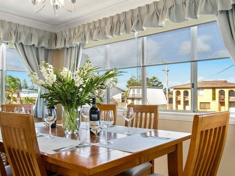 Sea Gem Air Conditioned & Fireplace - Nambucca Heads Accommodation 5