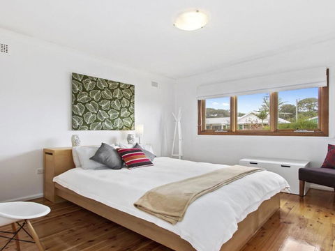 Sea Shack Renovated 1950s Beach House - Nambucca Heads Accommodation 3