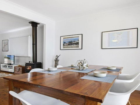 Sea Shack Renovated 1950s Beach House - Nambucca Heads Accommodation 4