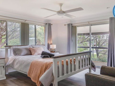 Sounds By The Sea Open Plan Living Metres To Beach - Nambucca Heads Accommodation 1