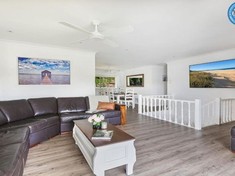 Sounds By The Sea Open Plan Living Metres To Beach - Nambucca Heads Accommodation 2