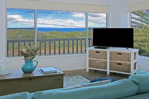 Splash Shack Stunning Views Of Jervis Bay - Nambucca Heads Accommodation 2