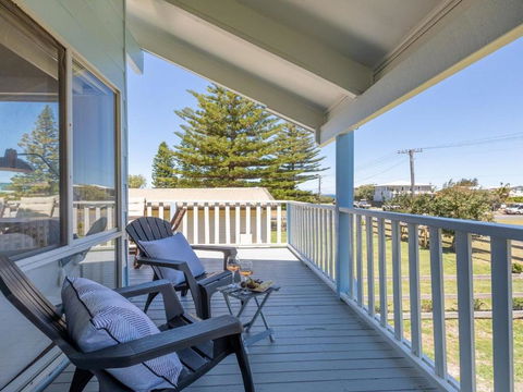 The Chalet At Callala Beach Beach House Character - Nambucca Heads Accommodation 6