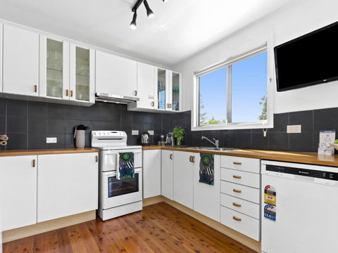 The Chalet At Callala Beach Beach House Character - Nambucca Heads Accommodation 2
