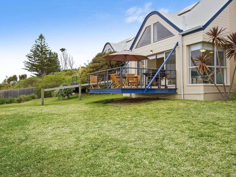 Tilbury Breeze Ocean Views Comfort & Style - Nambucca Heads Accommodation 6