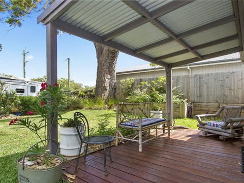 The Shabby Shell Fresh & Inviting - Nambucca Heads Accommodation 4