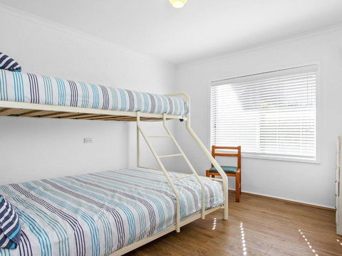 Whispering Waves Relaxing Beach House - Nambucca Heads Accommodation 5