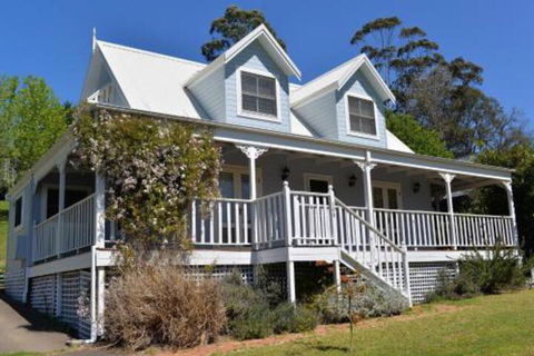 The Dolls House Charming 2 Bedroom Cottage Just A Short Walk From The Village - Nambucca Heads Accommodation 0