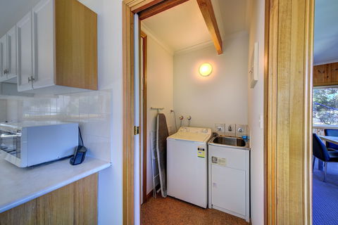 Freycinet Sanctuary 4 - Nambucca Heads Accommodation 4