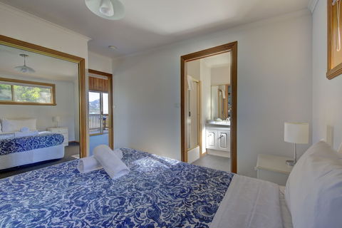 Freycinet Sanctuary 4 - Nambucca Heads Accommodation 3