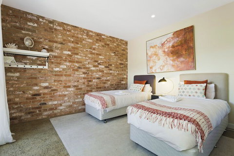 Embracing Evandale - Nambucca Heads Accommodation 4