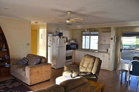 Mariners View Coffin Bay - Nambucca Heads Accommodation 4
