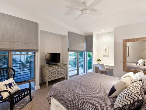 Spacious With Surf Views Sunshine Beach - Nambucca Heads Accommodation 2