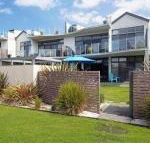 Serenity Shores by Jervis Bay Rentals - Nambucca Heads Accommodation