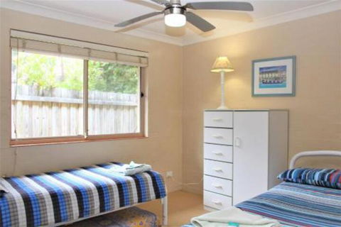 BEACHSIDE VILLA 2 - Nambucca Heads Accommodation 4