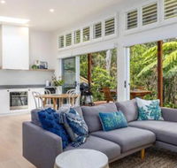 Studio by The Bay  Jervis Bay Rentals - Nambucca Heads Accommodation